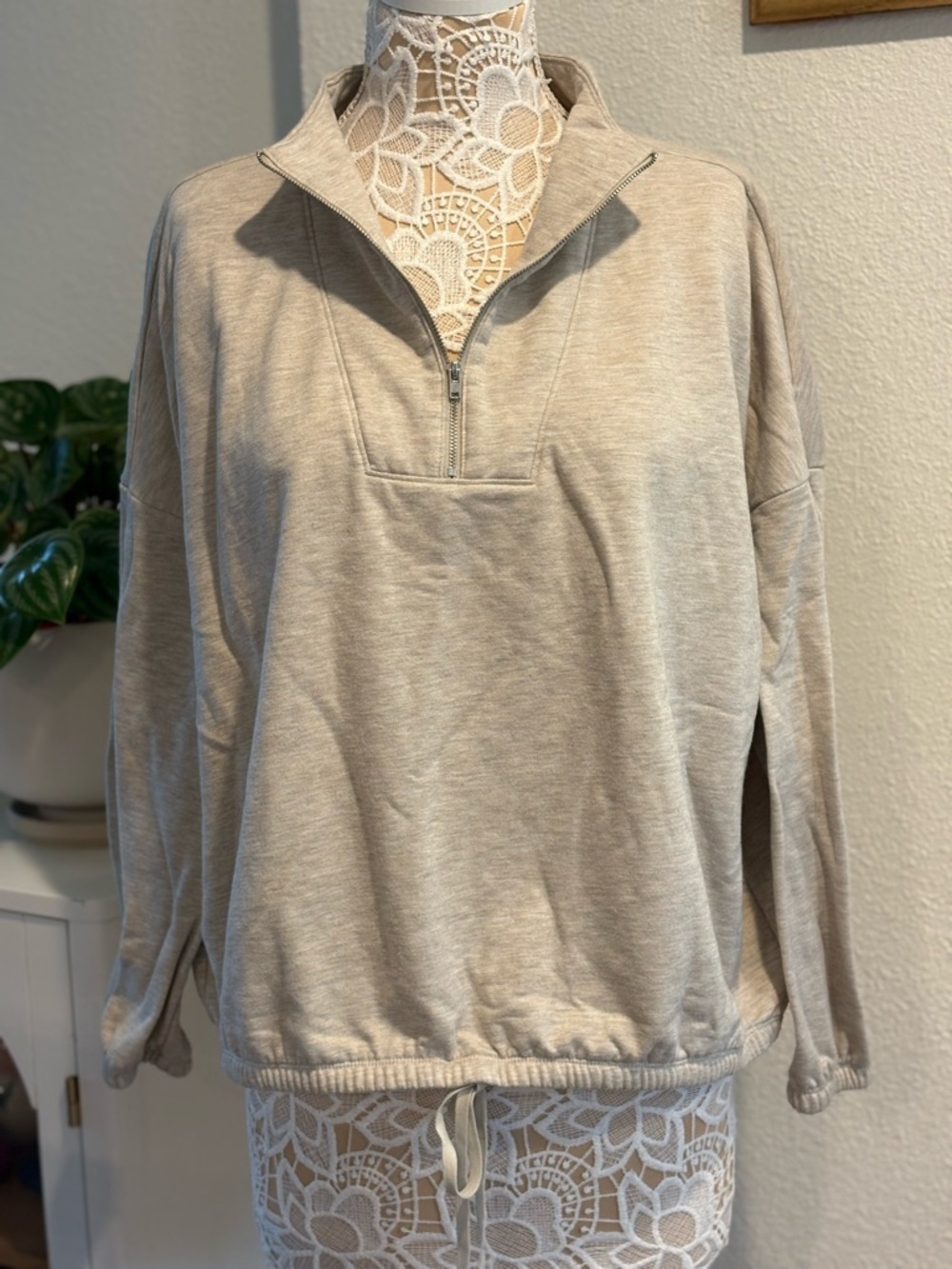 Banana Republic Quarter Zip Cinch Sweatshirt- size XL